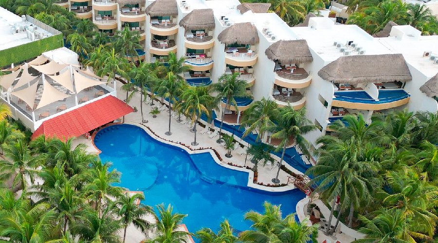 El Dorado Maroma adults-only boutique all-inclusive resort with beachfront palapa suites, overwater bungalows, and intimate tropical setting on Maroma Beach.