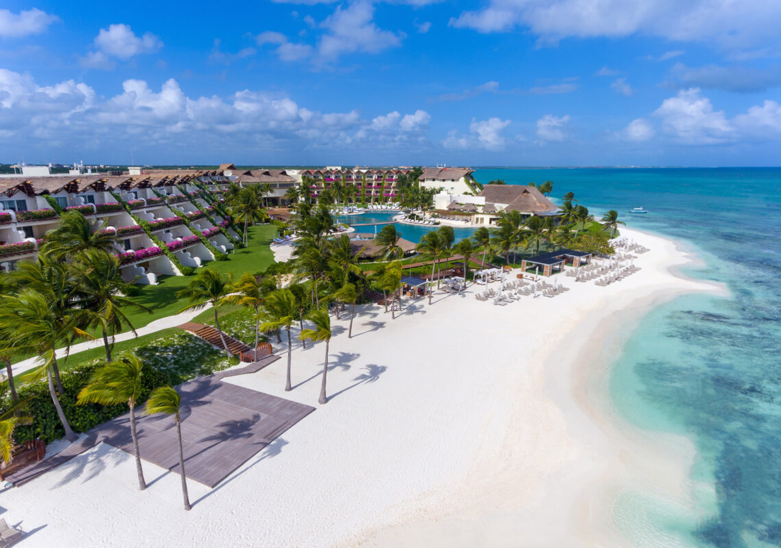 Grand Velas Riviera Maya ultra-luxury all-inclusive resort with stunning architecture, beachfront pools, and award-winning dining near Playa del Carmen.